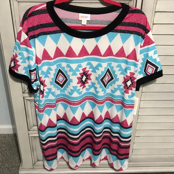 LuLaRoe Tops - Lularoe Liv
